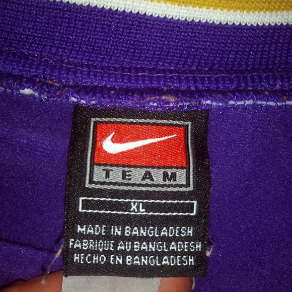 Nike L.A. Lakers Button Up jacket - Picture 2 of 4
